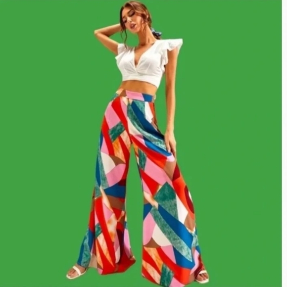 Luukse Multicolor Geometric print Wide Leg Palazzo pants, size Medium - Picture 9 of 9
